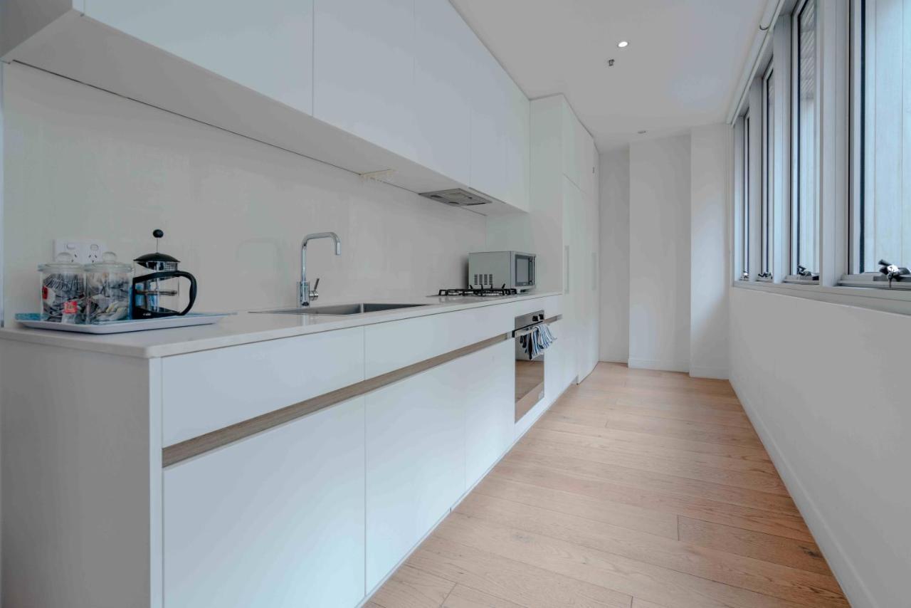 Absolute Collins Apartments Мельбурн Экстерьер фото