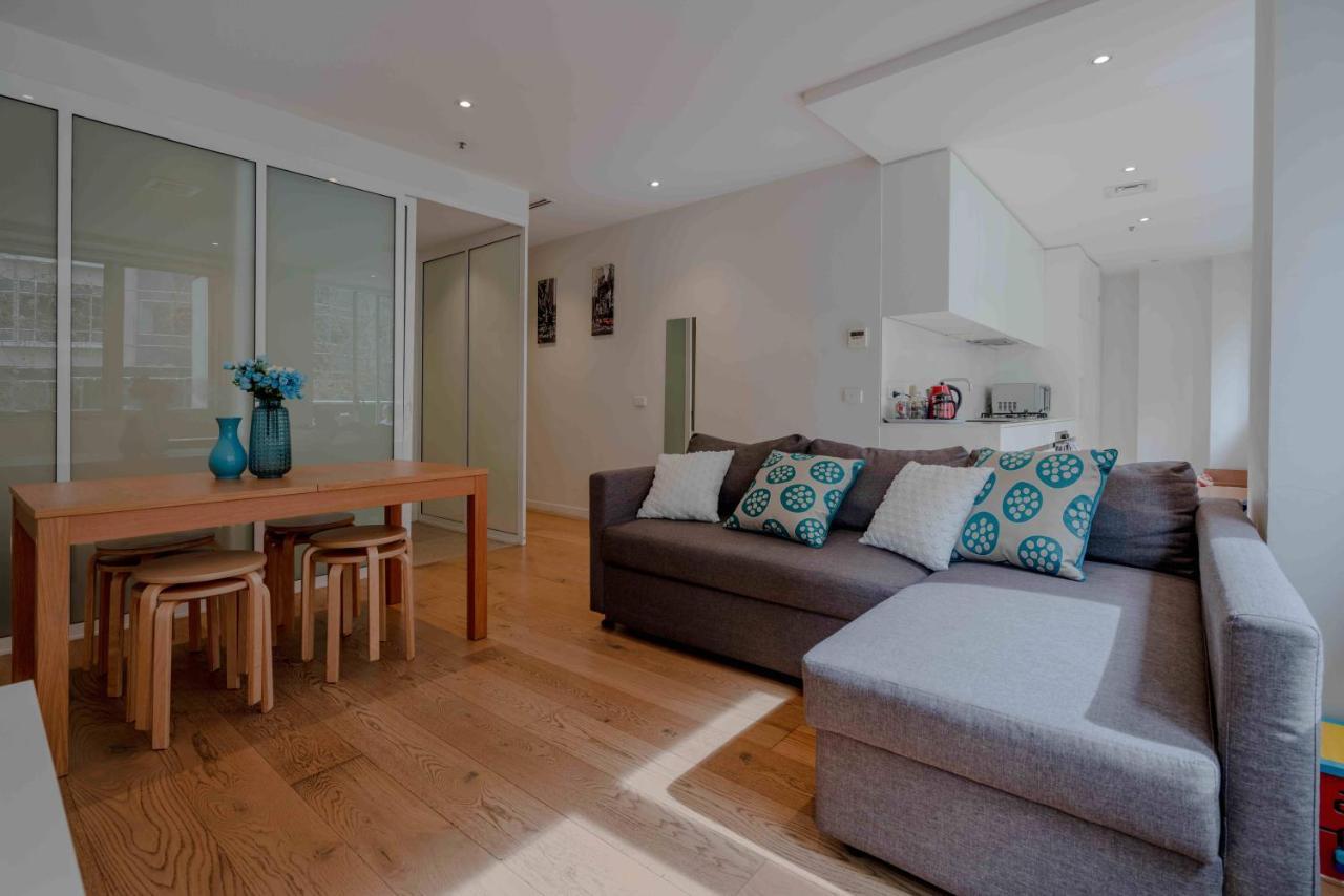 Absolute Collins Apartments Мельбурн Экстерьер фото