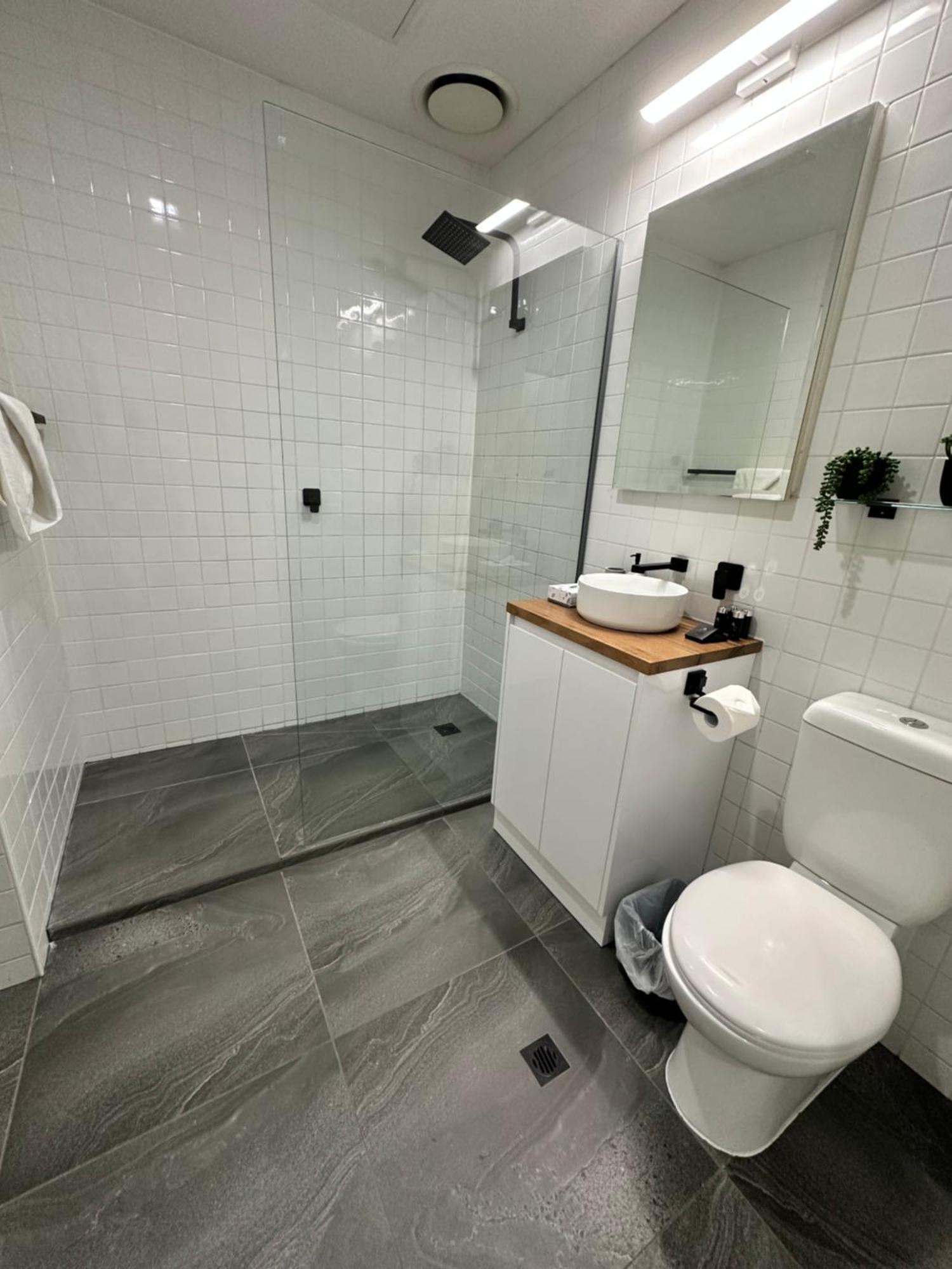 Absolute Collins Apartments Мельбурн Экстерьер фото